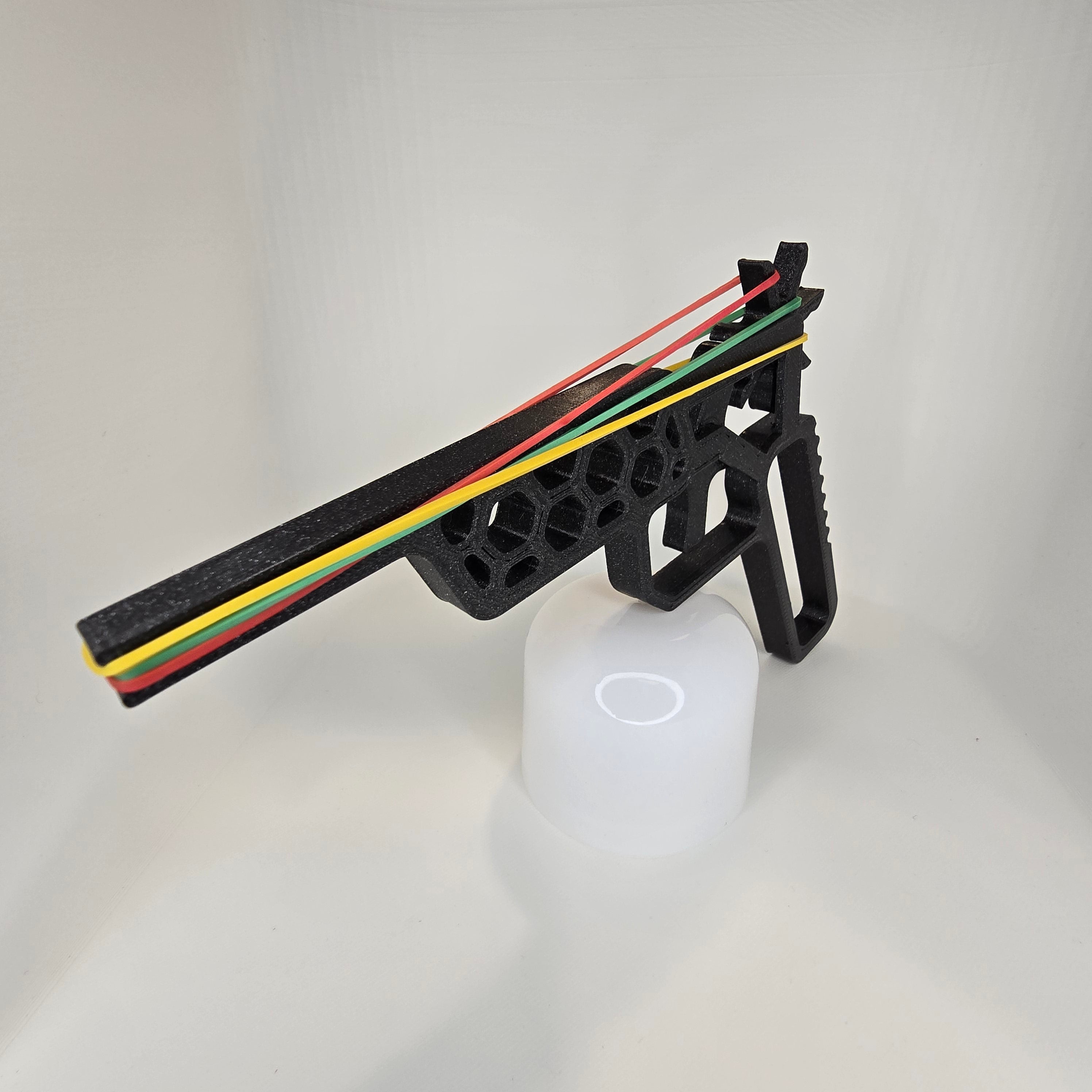 Pistolka na 3 gumičky