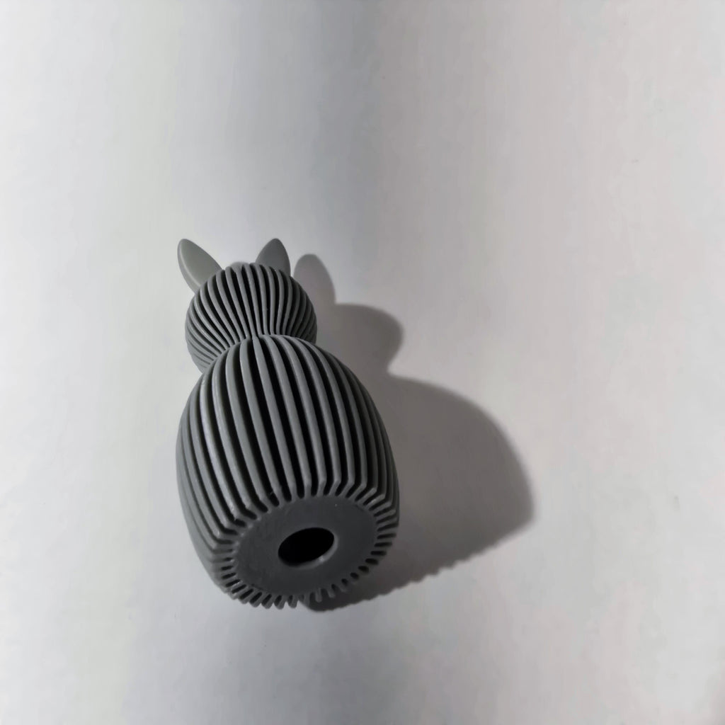 Velikonoční zajíček s ušima šedý